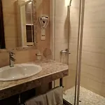Hotel Meliton & By The Neos Marmaras