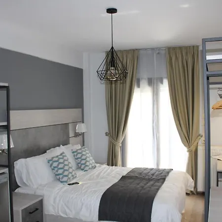 Otel Meliton & By The