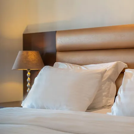 Hotel Meliton & By The 3*