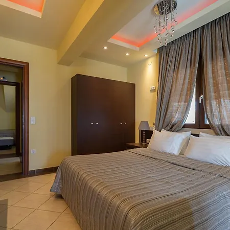 Hotel Meliton & By The 3*