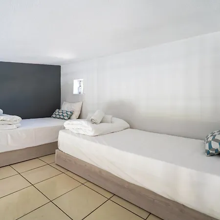 Hotel Meliton & By The Neos Marmaras