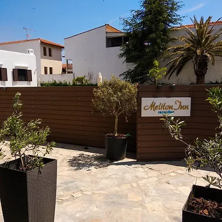 Meliton & By The Otel