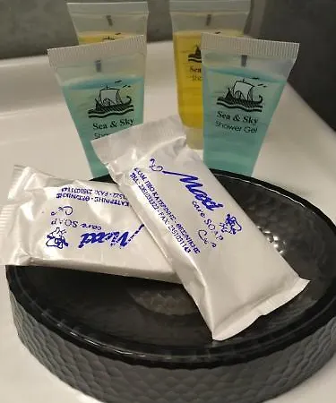 Meliton & By The 3* Неос-Мармарас