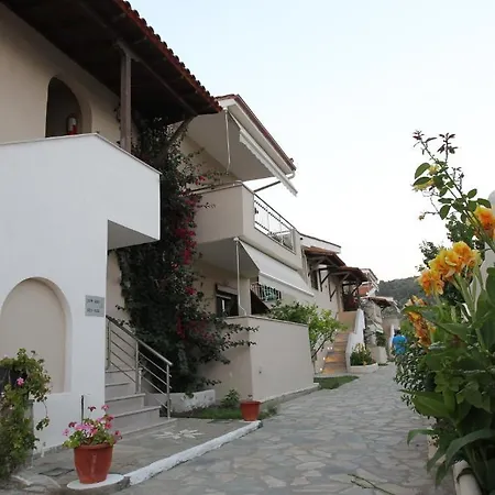 Отель Meliton & By The 3*