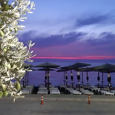 Meliton & By The Неос-Мармарас