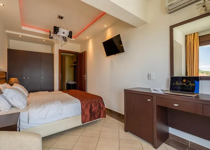 Hotel Meliton & By The