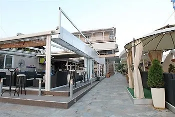 Hotel Meliton & By The Néos Marmarás